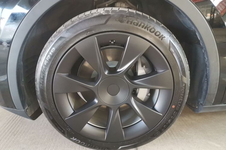 特斯拉 Model Y 2022款 后轮驱动版车身外观6007