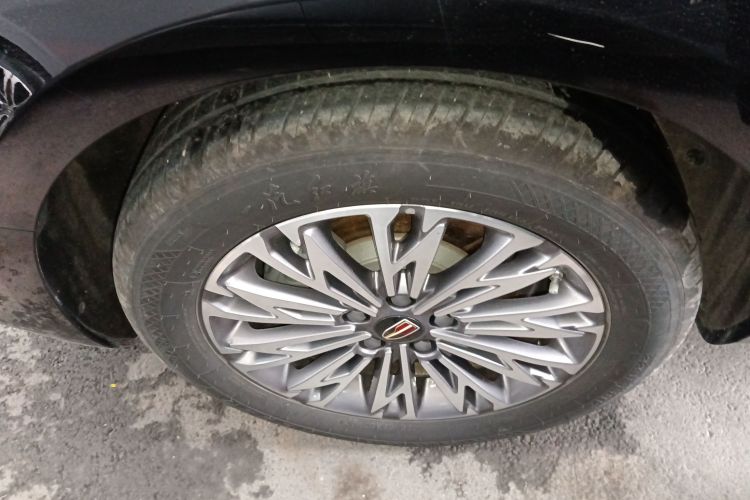 红旗H5 2023款 1.5T DCT智联旗韵版车身外观6008