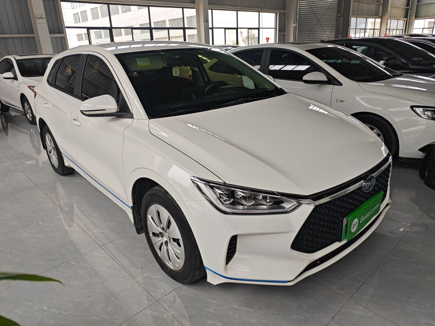 比亚迪e2 2020款 升级版 标准续航版 标准型