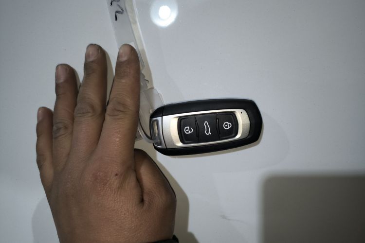 吉利银河 2024款 熊猫mini 200km 耐力熊中控内饰11