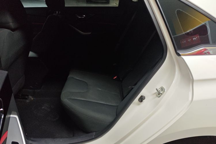 启辰D60 2020款 1.6L Entry 手动舒享版中控内饰7004