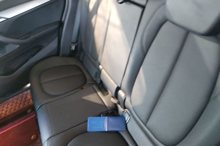 宝马X1 2018款 sDrive18Li 时尚型中控内饰21