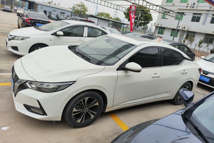 日产 轩逸 2020款 改款 1.6L XL CVT悦享版车身外观4