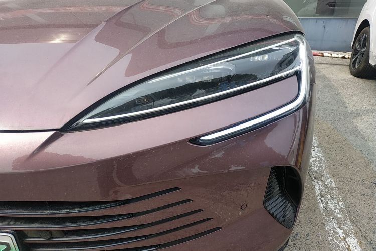 比亚迪 海豹 2023款 DM-i 1.5T 121km 旗舰型局部细节36