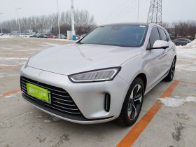 鸿蒙智行 问界M5 2022款 增程后驱标准版