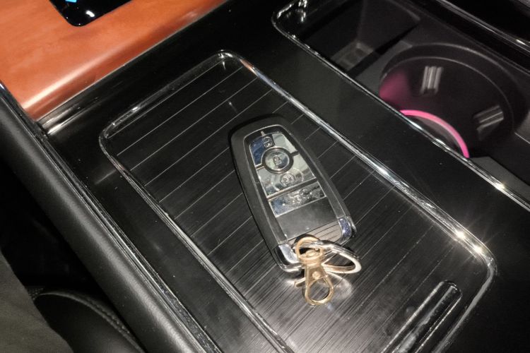 林肯 飞行家 2021款 3.0T V6 四驱尊享版中控内饰11