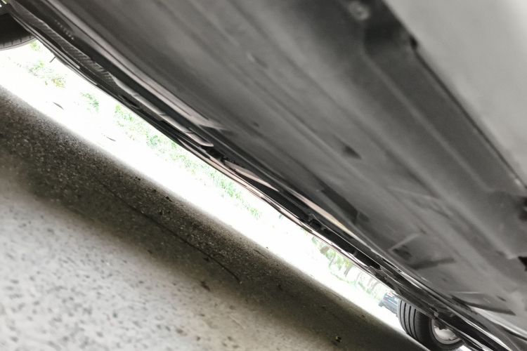 奔驰E级 2021款 改款 E 300 L 运动时尚型局部细节9002