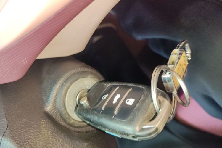 长安欧尚 奔奔E-Star 2021款 国民版 多彩款 磷酸铁锂（31.86kWh）中控内饰11