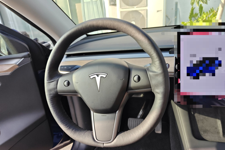 特斯拉 Model Y 2021款 长续航全轮驱动版局部细节13