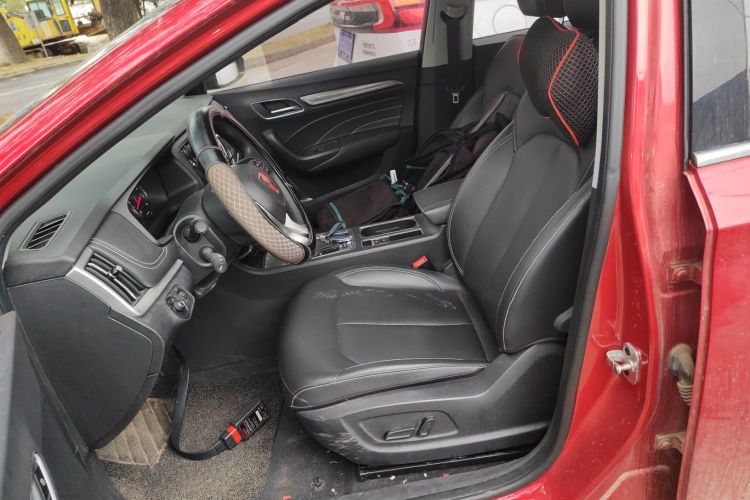 荣威i6 2019款 PLUS 1.6L CVT 4G互联旗舰大赞版中控内饰19