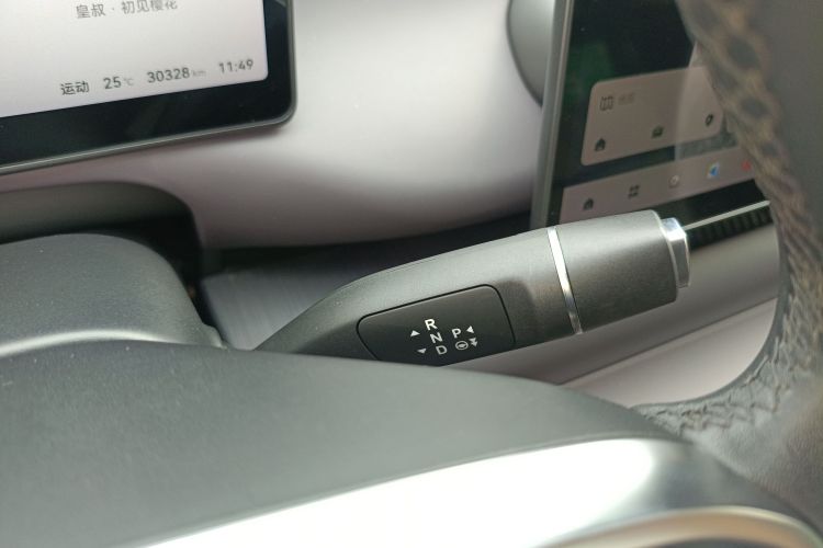 零跑汽车 零跑C10 2024款 210激光雷达版中控内饰18