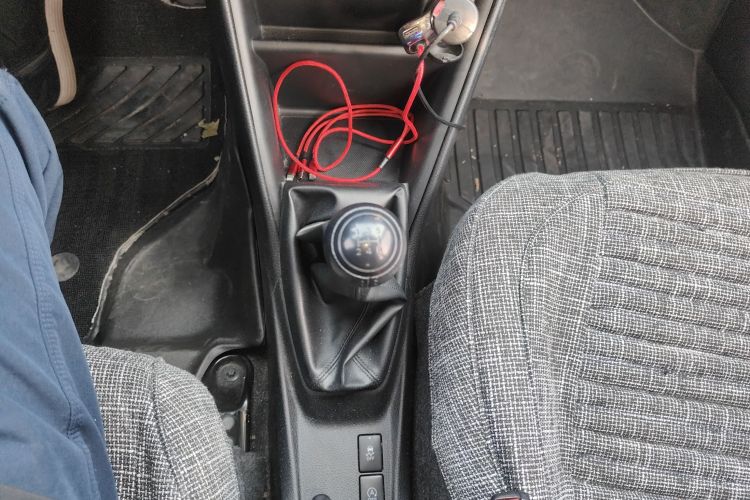 丰田 YARiS L 致炫 2016款 改款 1.3E 手动魅动版局部细节18