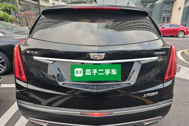 凯迪拉克XT5 2020款 28T 豪华型车身外观6