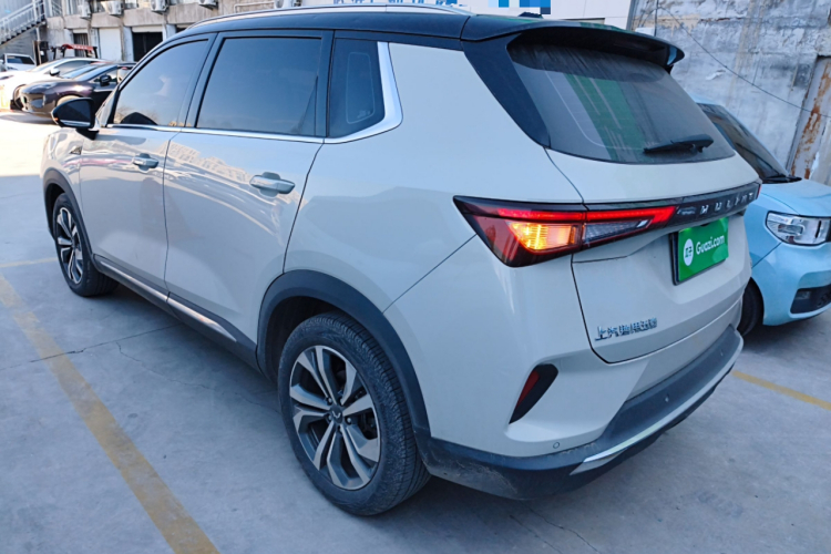 五菱汽车 五菱星辰 2021款 1.5T CVT星曜版车身外观4