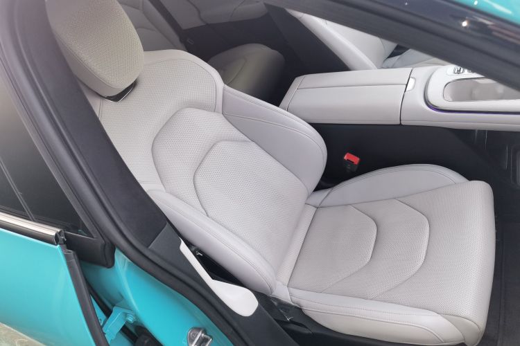 小米汽车 小米SU7 2024款 四驱超长续航高阶智驾Max版局部细节41