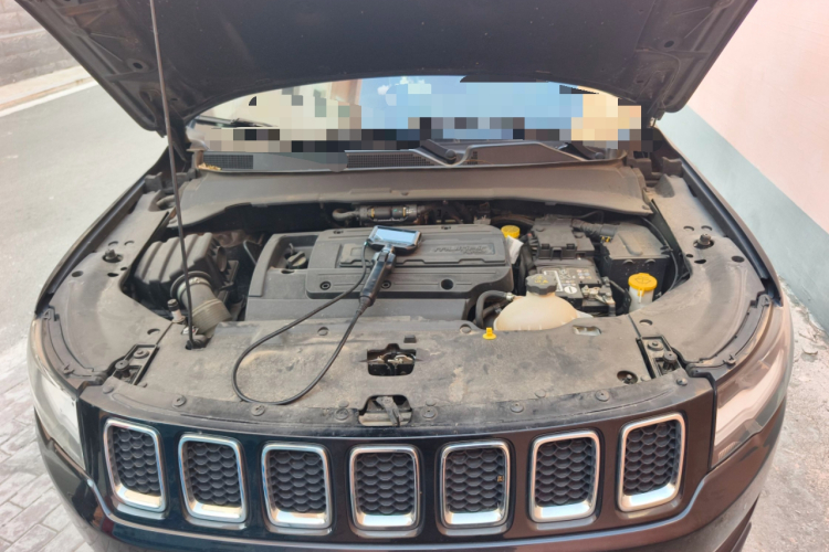 Jeep 指南者 2017款 200T 自动家享版局部细节24