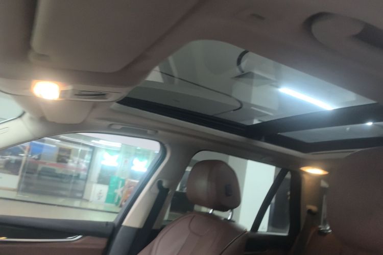 宝马X5(进口) 2014款 xDrive35i 豪华型中控内饰22