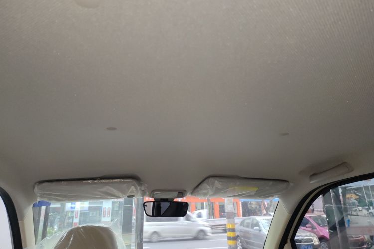 五菱汽车 宏光MINIEV 2024款 第三代 215km 进阶版中控内饰22