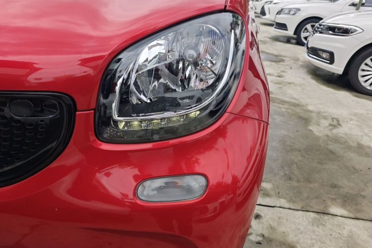 smart forfour 2018款 1.0L 52千瓦灵动版局部细节36