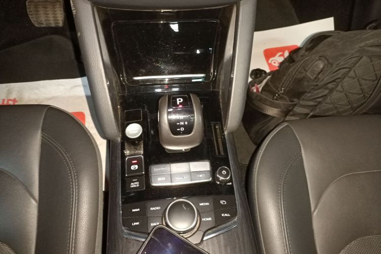 宝沃BXi7 2018款 四驱精英型中控内饰18