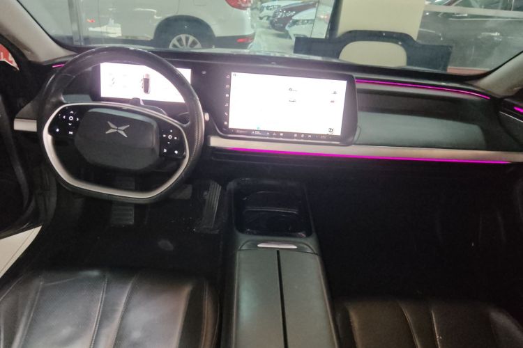 小鹏P7 2020款 586N中控内饰7002