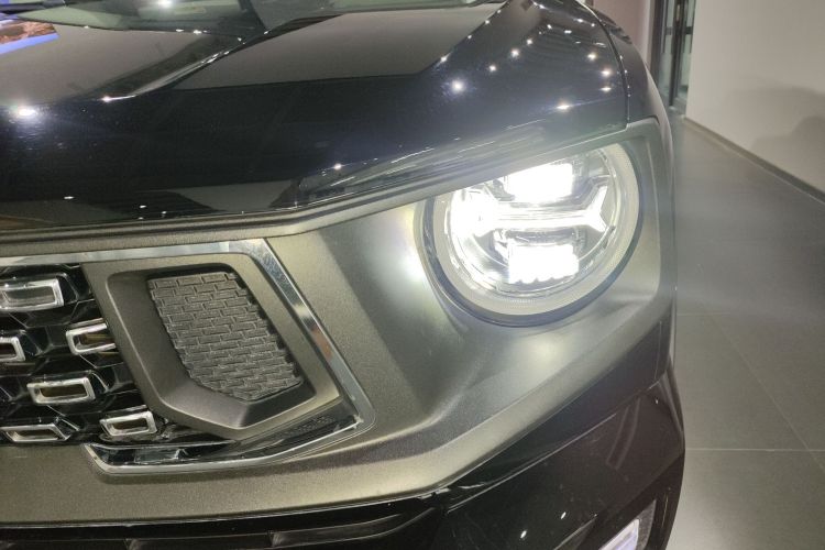 哈弗大狗 PLUS 新能源 2024款 Hi4 102km 潮电版Plus车身外观36