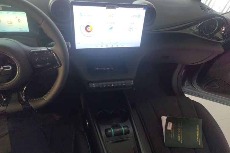 比亚迪 海豚 2025款 420km 时尚版中控内饰16