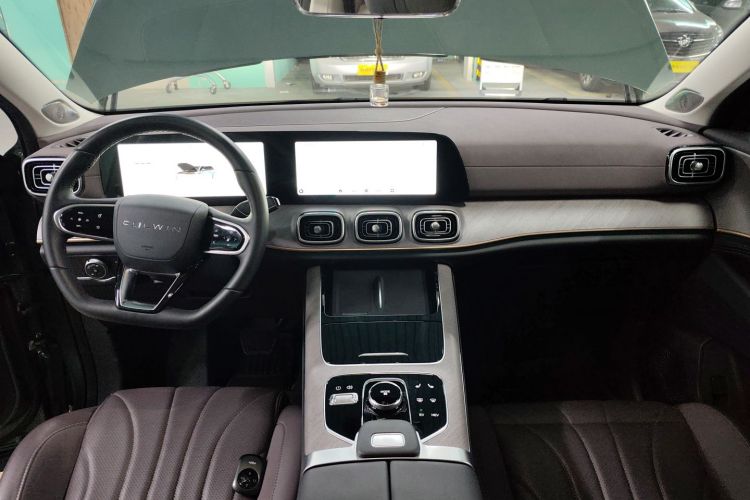 奇瑞 风云T10 2024款 210 奢享版中控内饰7002