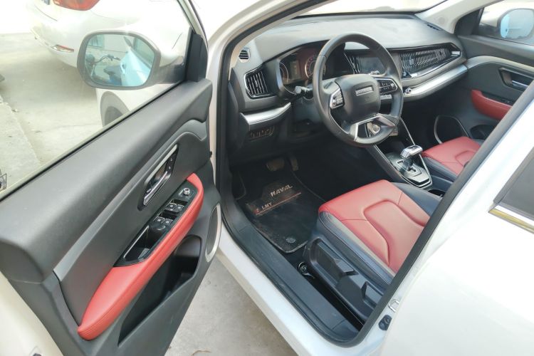 哈弗H2s 2017款 红标 1.5T 双离合精英型中控内饰7003