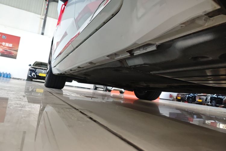 一汽-大众CC 2021款 330TSI 炫目版局部细节9002