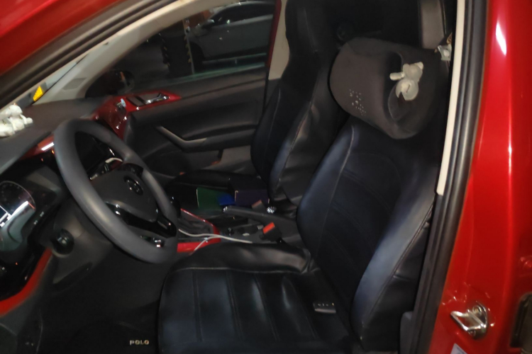 大众 Polo 2019款 Plus 1.5L 自动炫彩科技版中控内饰19