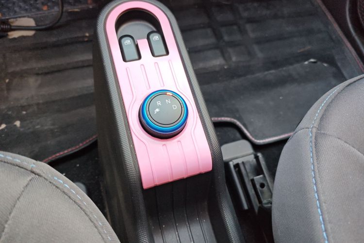 五菱汽车 宏光MINIEV 2021款 马卡龙时尚款 磷酸铁锂中控内饰18