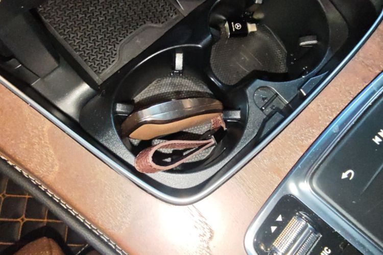 奔驰E级 2023款 E 260 L中控内饰7001