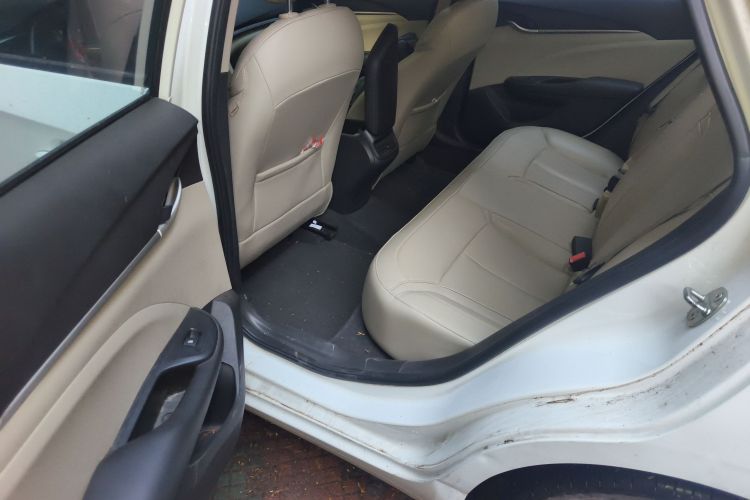 别克 英朗 2018款 15T 双离合精英型 国V中控内饰21