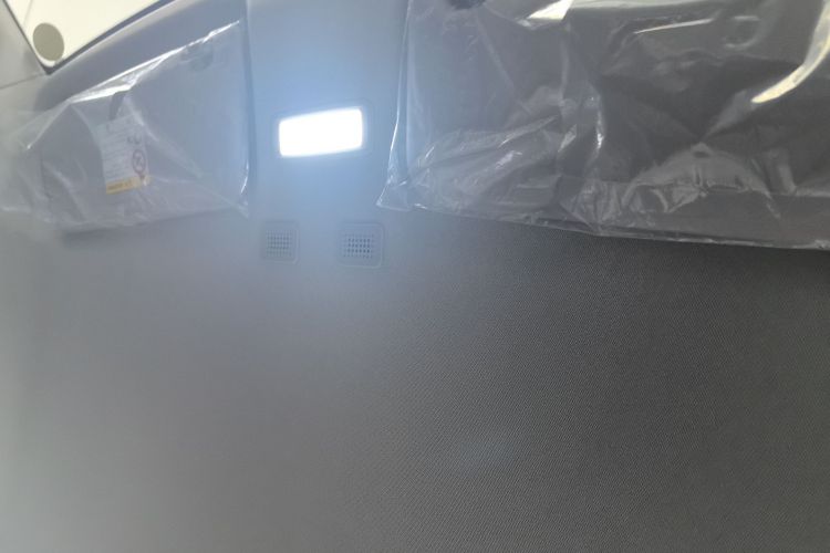 吉利银河 熊猫 2025款 210km 元气熊中控内饰22