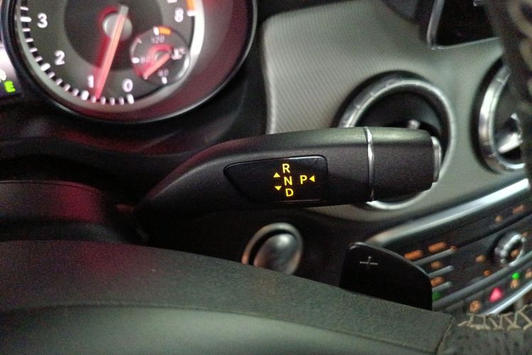 奔驰CLA 2015款 CLA 200局部细节18