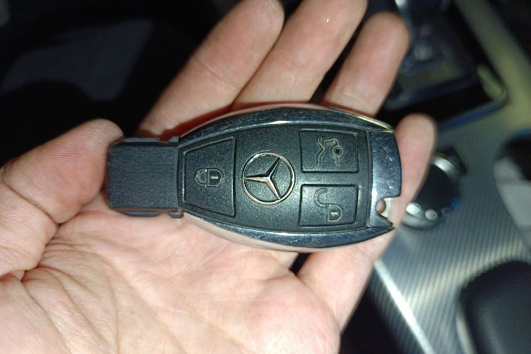 奔驰SLC 2016款 SLC 300 豪华运动型中控内饰11