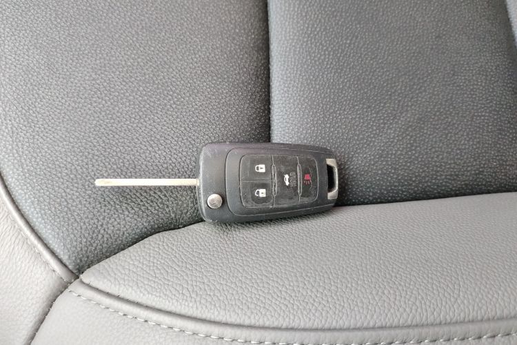 雪佛兰 迈锐宝 2014款 2.0L 自动豪华版中控内饰7001