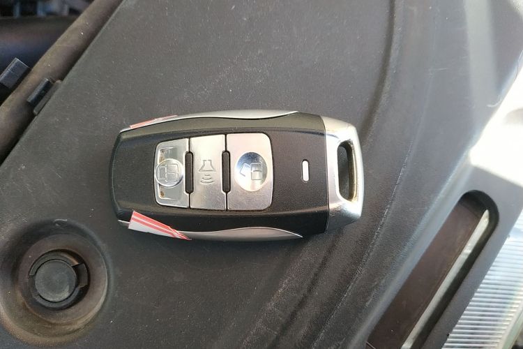 哈弗H6 Coupe 2016款 蓝标 1.5T 手动两驱都市型中控内饰11