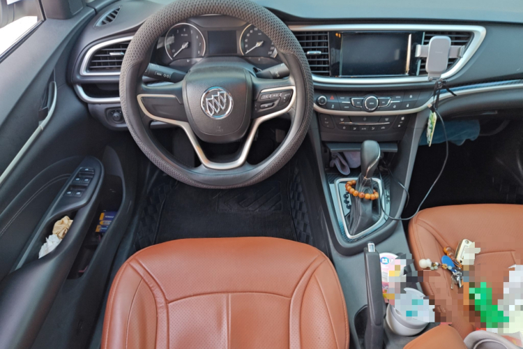 别克 英朗 2015款 15N 自动豪华型中控内饰13