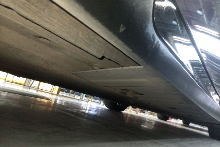 小鹏P7 2020款 670N局部细节9002