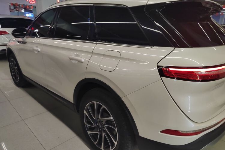 林肯 冒险家 2022款 2.0T 两驱尊享版车身外观6003