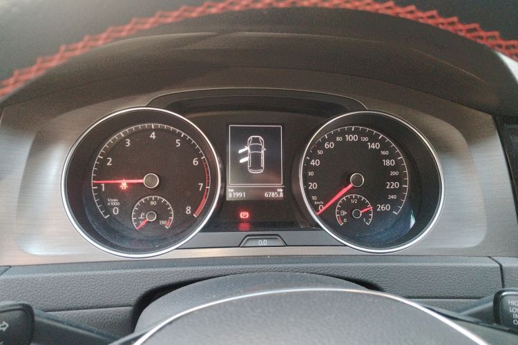 大众 高尔夫 2014款 1.6L 自动舒适型中控内饰14