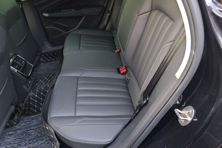 大众 帕萨特 2023款 改款 280TSI 商务版中控内饰7004