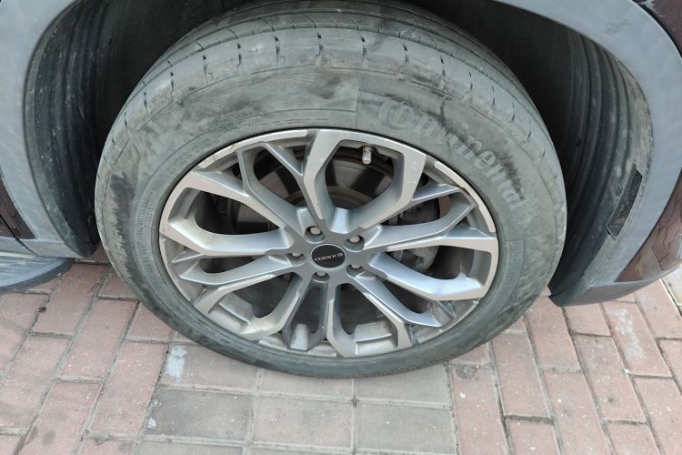 星途凌云 2019款 1.6T 两驱钻石版车身外观10