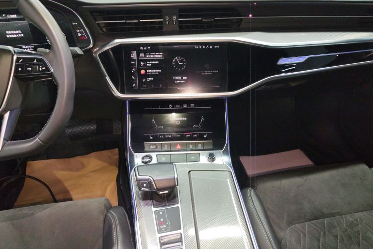 奥迪A6L 2021款 55 TFSI quattro 尊享动感型中控内饰16
