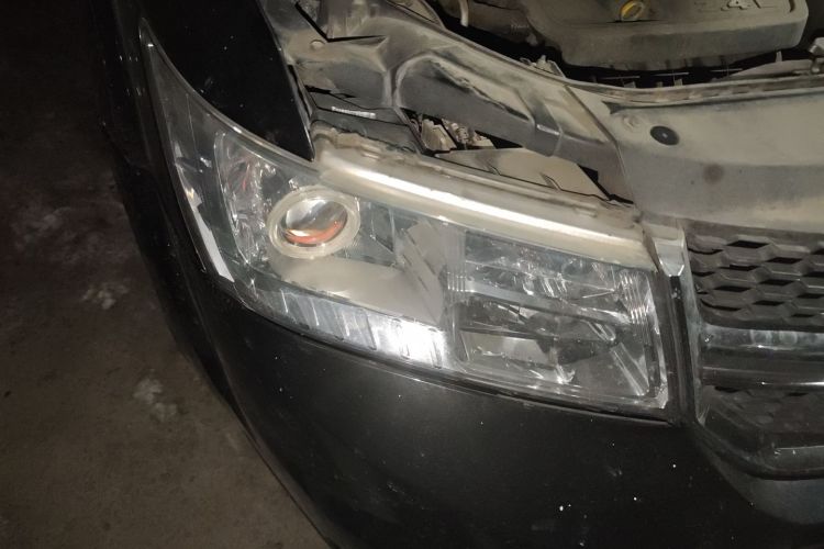 道奇 酷威 2013款 2.4L 两驱尊尚版车身外观8