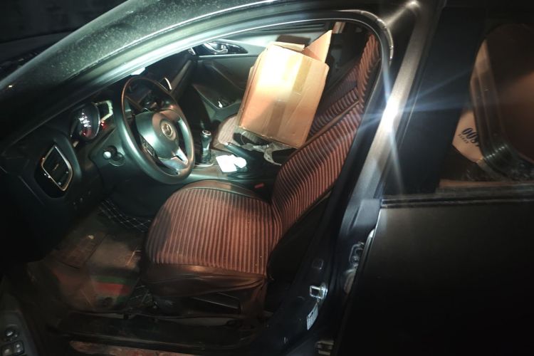 马自达3 昂克赛拉 2014款 三厢 1.5L 手动舒适型中控内饰19