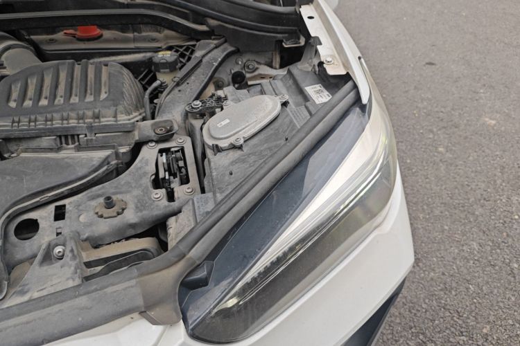 宝马X1 2021款 sDrive20Li 尊享型局部细节9007