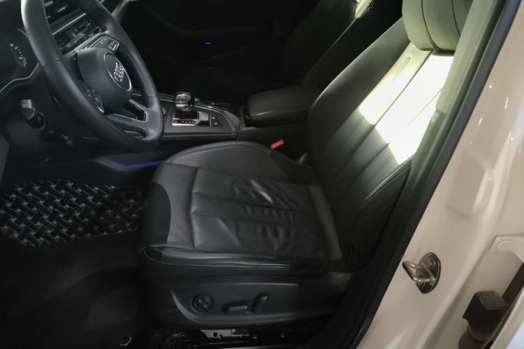 奥迪A4L 2019款 40 TFSI 时尚型 国VI局部细节19